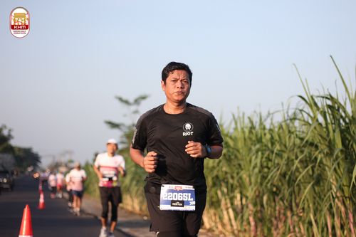Race photo from Kediri Half Marathon 2024