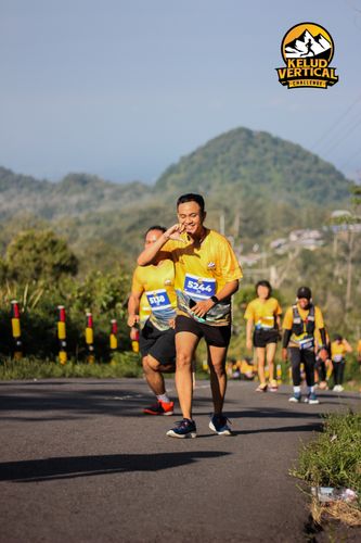 Race photo from Kelud Vertical Challenge 2024