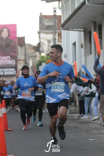 Race photo from Jabar Run 10K 2024