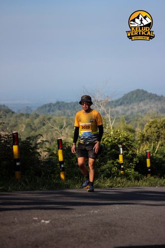 Race photo from Kelud Vertical Challenge 2024