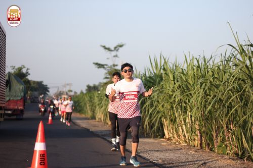 Race photo from Kediri Half Marathon 2024