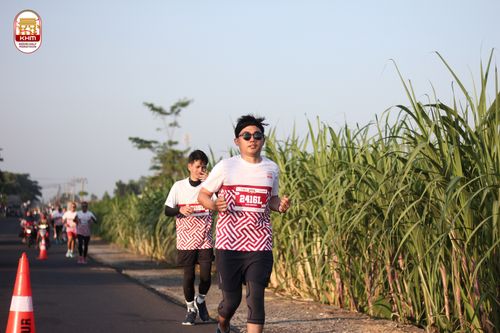 Race photo from Kediri Half Marathon 2024