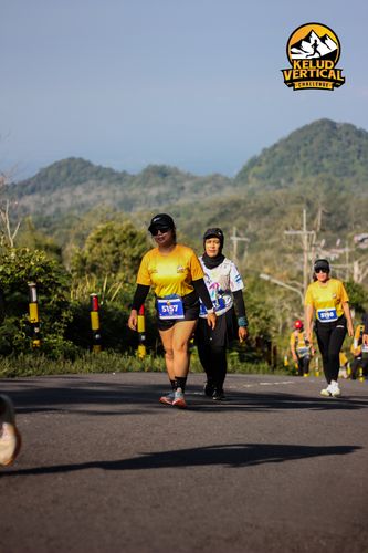 Race photo from Kelud Vertical Challenge 2024