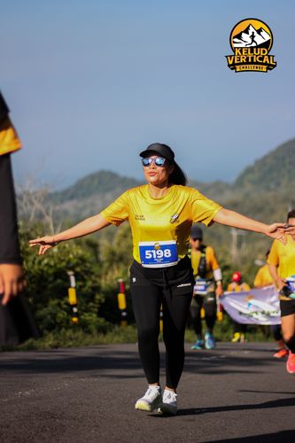 Race photo from Kelud Vertical Challenge 2024