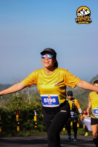 Race photo from Kelud Vertical Challenge 2024