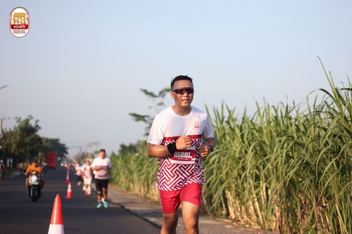 Race photo from Kediri Half Marathon 2024