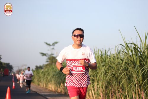 Race photo from Kediri Half Marathon 2024