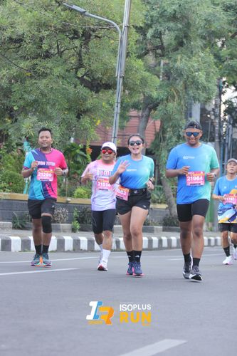 Race photo from Isoplus Run 2024 Surabaya
