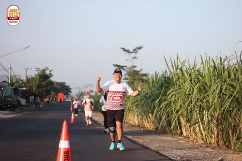 Race photo from Kediri Half Marathon 2024