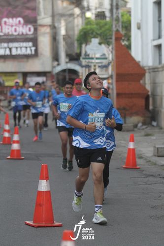 Race photo from Jabar Run 10K 2024