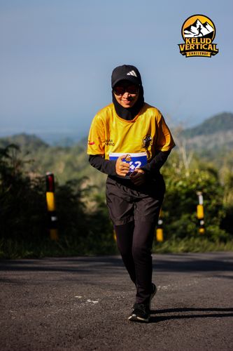 Race photo from Kelud Vertical Challenge 2024