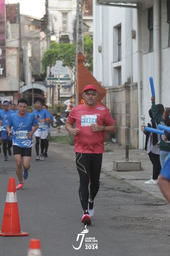 Race photo from Jabar Run 10K 2024