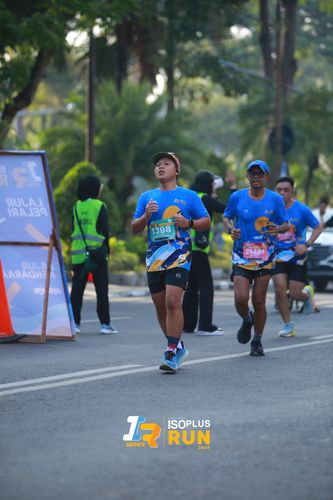 Race photo from Isoplus Run 2024 Surabaya