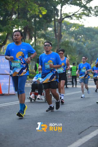 Race photo from Isoplus Run 2024 Surabaya