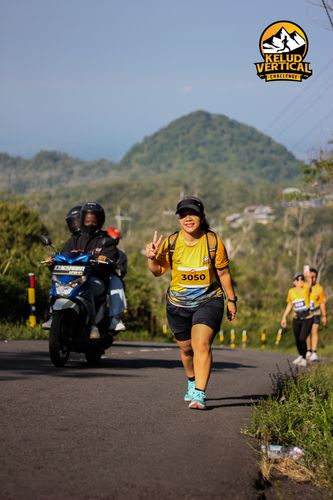 Race photo from Kelud Vertical Challenge 2024