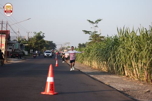 Race photo from Kediri Half Marathon 2024
