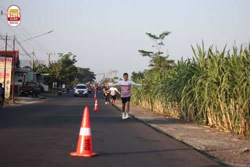 Race photo from Kediri Half Marathon 2024