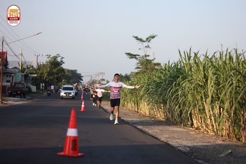 Race photo from Kediri Half Marathon 2024