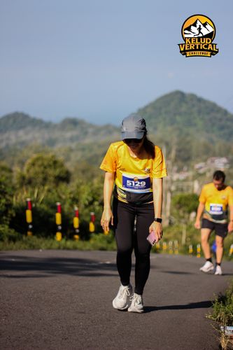 Race photo from Kelud Vertical Challenge 2024
