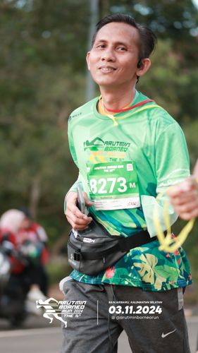 Race photo from Arutmin Borneo Run 2024