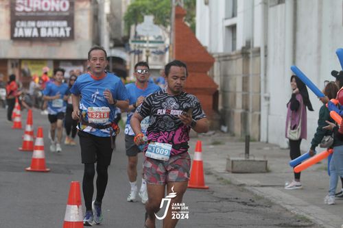 Race photo from Jabar Run 10K 2024