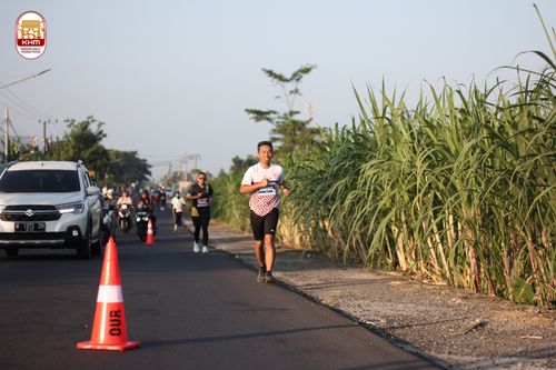Race photo from Kediri Half Marathon 2024