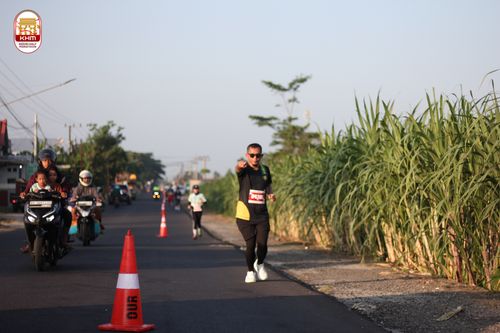 Race photo from Kediri Half Marathon 2024