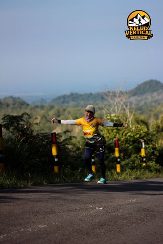 Race photo from Kelud Vertical Challenge 2024