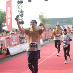 Race photo from KEDIRI HALF MARATHON 2026
