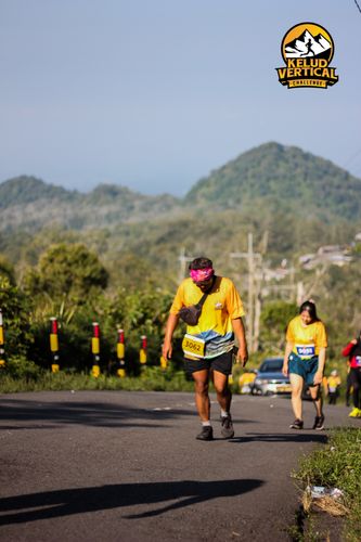 Race photo from Kelud Vertical Challenge 2024