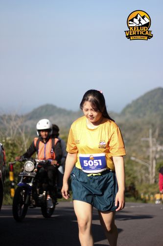 Race photo from Kelud Vertical Challenge 2024