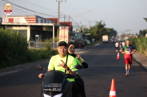 Race photo from Kediri Half Marathon 2024