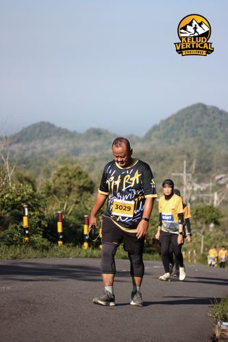 Race photo from Kelud Vertical Challenge 2024