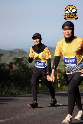 Race photo from Kelud Vertical Challenge 2024