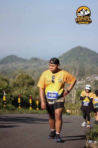 Race photo from Kelud Vertical Challenge 2024