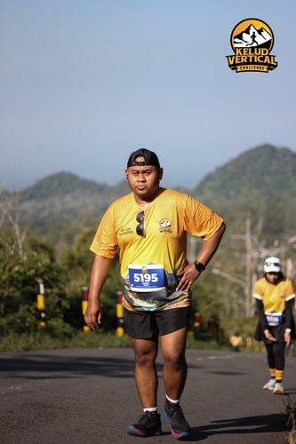 Race photo from Kelud Vertical Challenge 2024