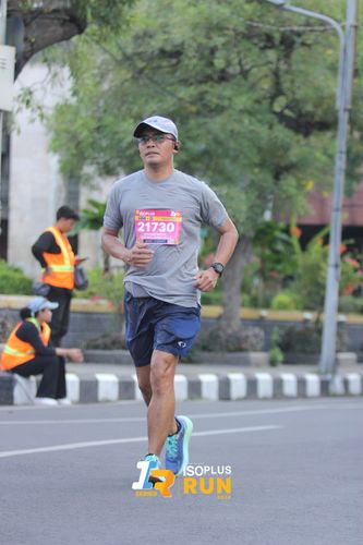 Race photo from Isoplus Run 2024 Surabaya