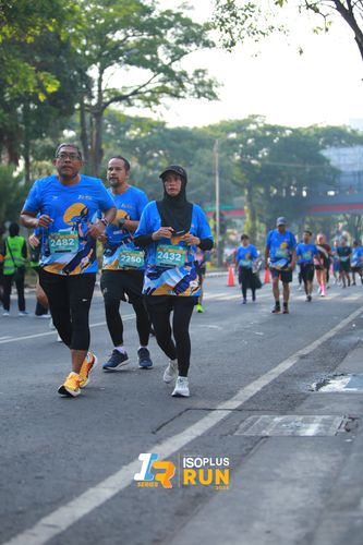 Race photo from Isoplus Run 2024 Surabaya