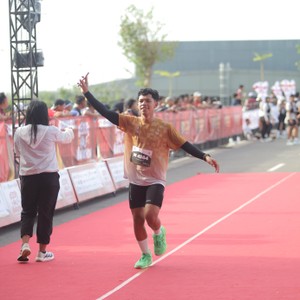 Race photo from KEDIRI HALF MARATHON 2026