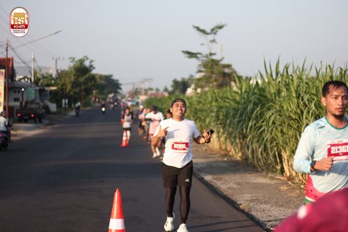 Race photo from Kediri Half Marathon 2024