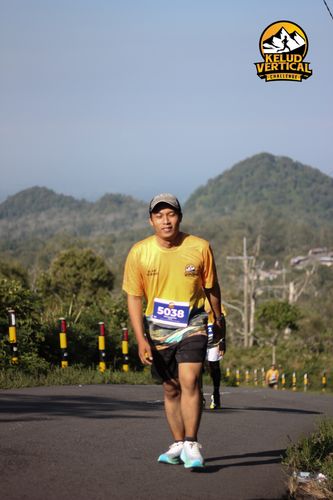Race photo from Kelud Vertical Challenge 2024