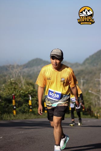 Race photo from Kelud Vertical Challenge 2024