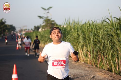 Race photo from Kediri Half Marathon 2024