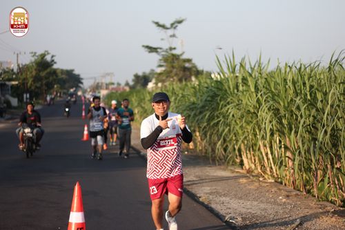 Race photo from Kediri Half Marathon 2024