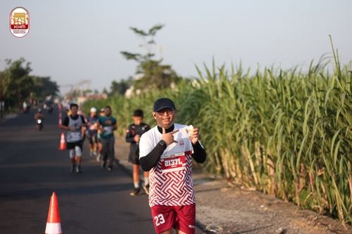 Race photo from Kediri Half Marathon 2024