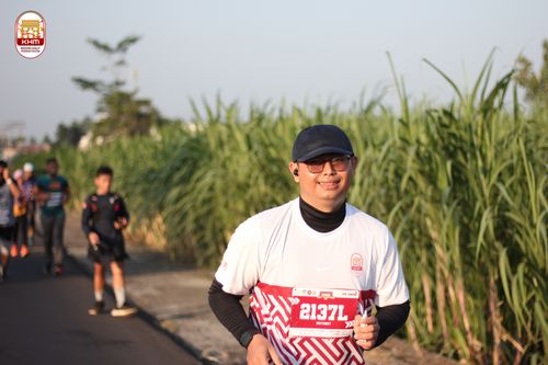 Race photo from Kediri Half Marathon 2024