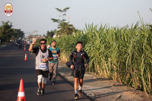 Race photo from Kediri Half Marathon 2024