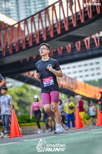 Race photo from Smartfren Run 2025 