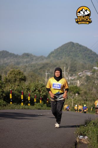 Race photo from Kelud Vertical Challenge 2024