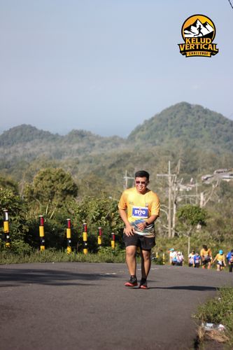 Race photo from Kelud Vertical Challenge 2024